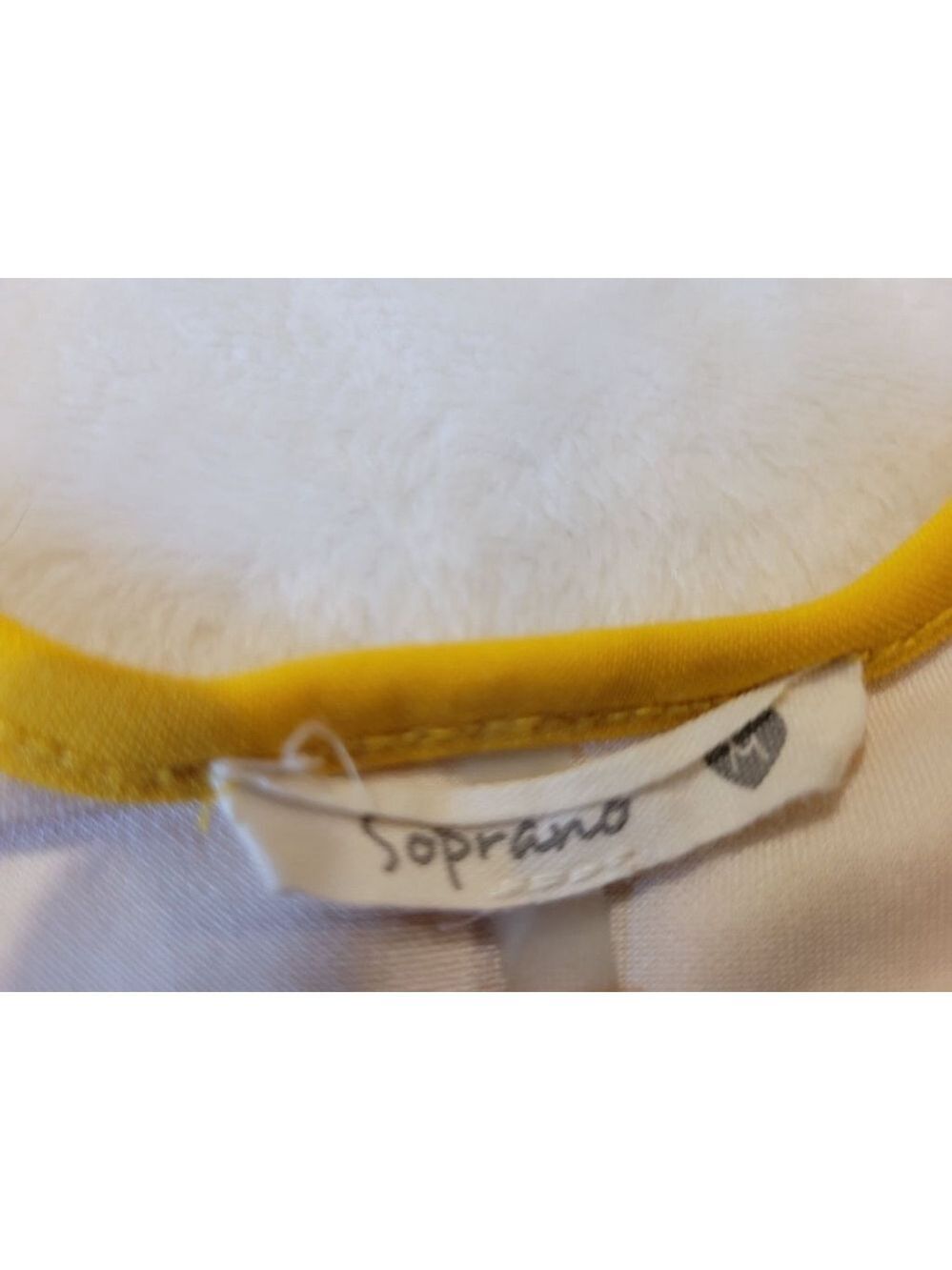 Juniors Soprano Dress Size M Yellow Floral - Picture 5 of 8